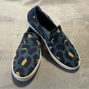 Rothy’s Blue Leopard Slip On Sneaker Size W9